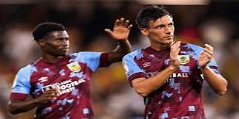 中场困境与年轻球员成长：爱体育关注潜力梯队 -爱体育