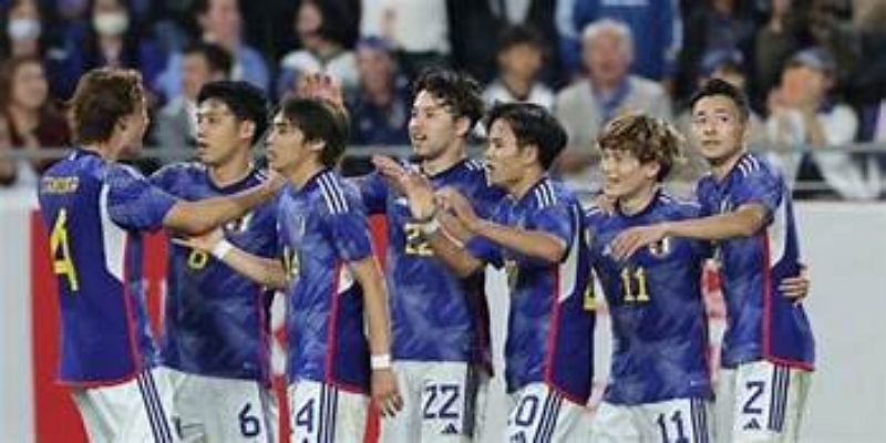 爱体育聚焦E组风暴：日本2-1逆转西班牙锁定小组头名-爱体育